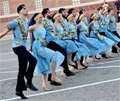 Armenia Fest dancers