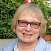 Com. Patricia Paruch