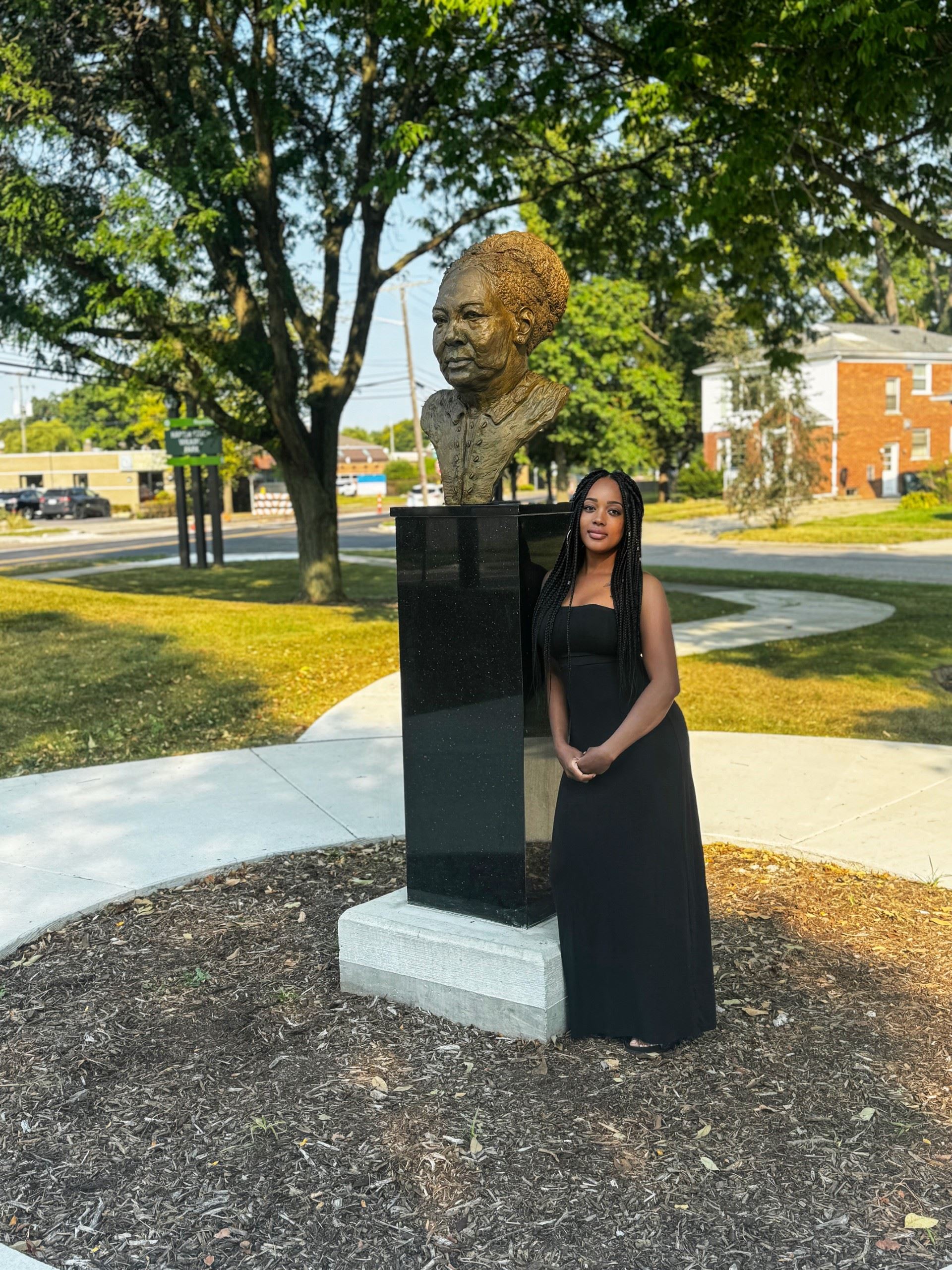 Lakeesha Morrison with Elizabeth Hamer Monument